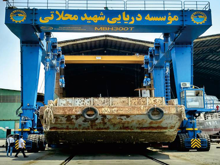出口伊朗游艇搬运机